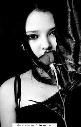 faine stilu asta gothic:d gothic girls